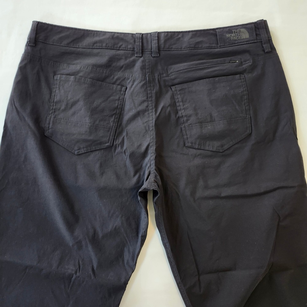 NWT The North Face Men's Black Pants Casual Outdoor Hiking Travel Performance - Picture 5 of 5